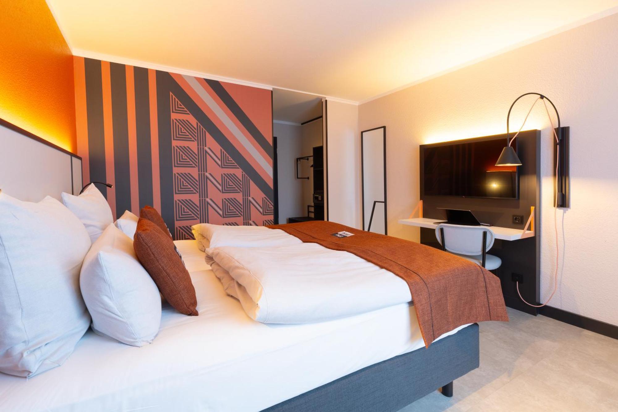 Holiday Inn - The Niu, Blade Solingen By Ihg Exterior photo